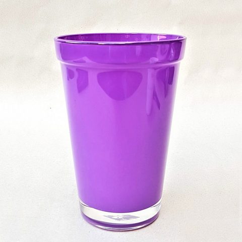 Violeta stikla vāze